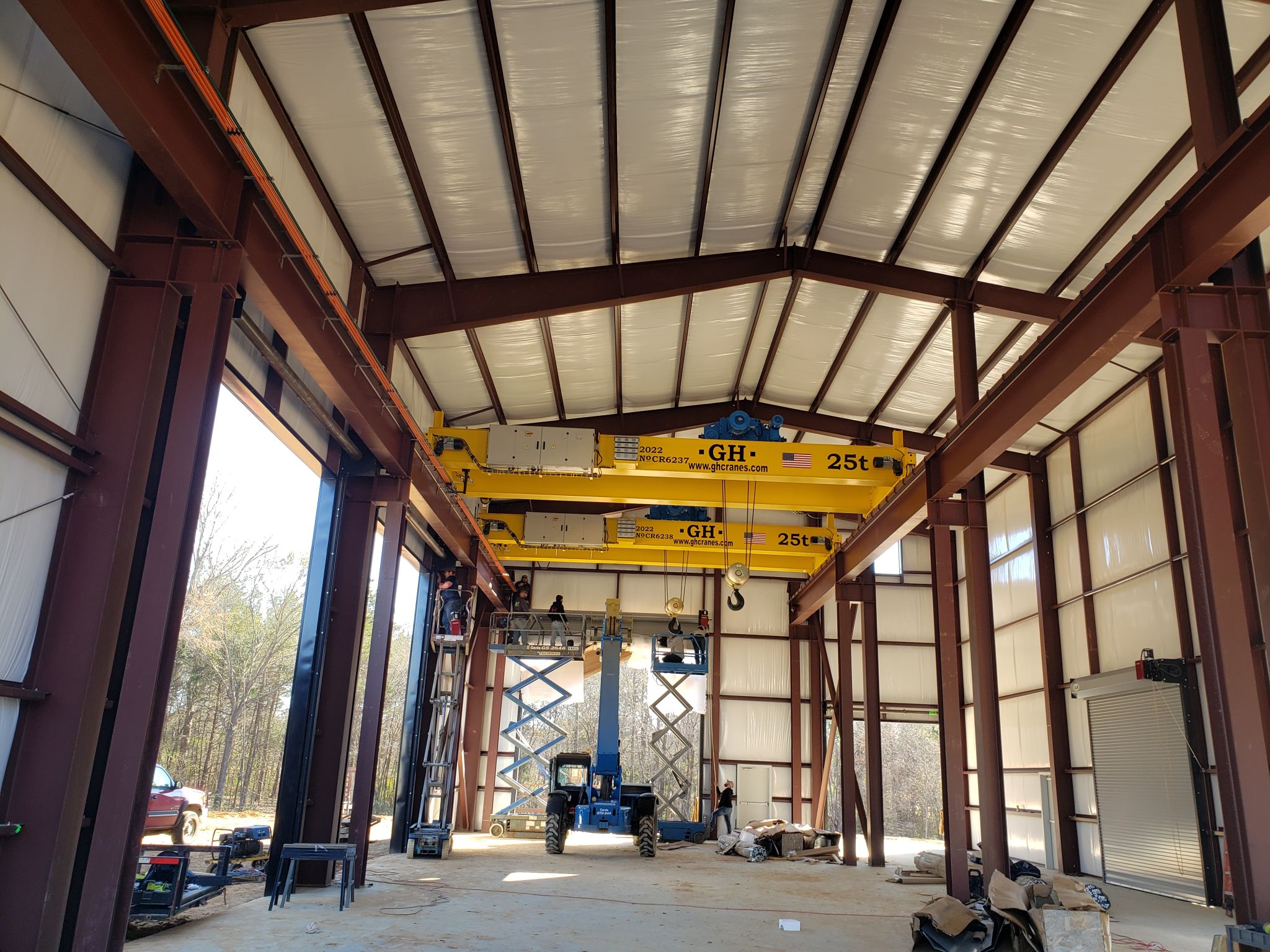 With over 125,000 overhead cranes in service